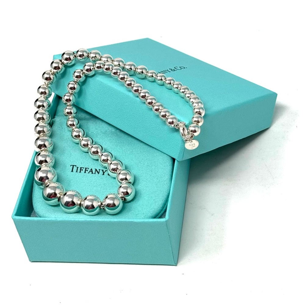 Authentic Tiffany & Co. Graduated Beaded Ball Necklace. - Picture 10 of 14
